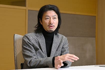 CFO室室長　森脇 基 氏