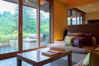 棚田をイメージしたメインダイニングフォト