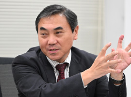 小川剛宏氏